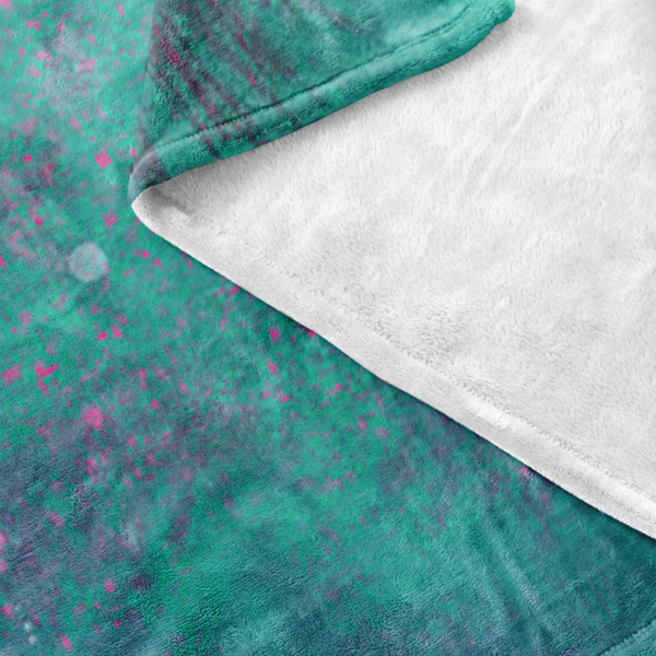 Blueberry Fleece Blanket by Miigizi